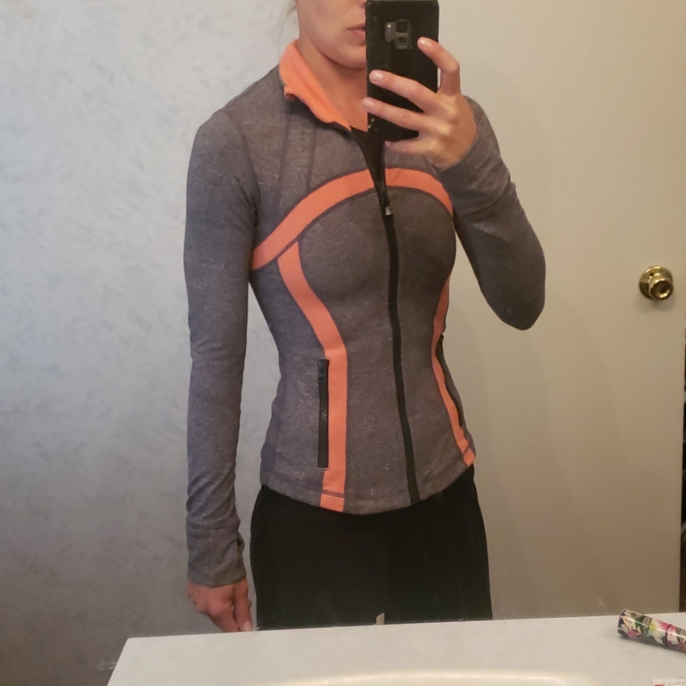 Lululemon Forme Jacket Size 2